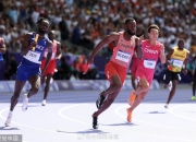 九游体育在线-南非田径选手冲刺终点，英姿勃发的简单介绍