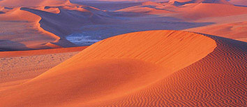 中场大将连场送出助攻，助球队赢得关键三分