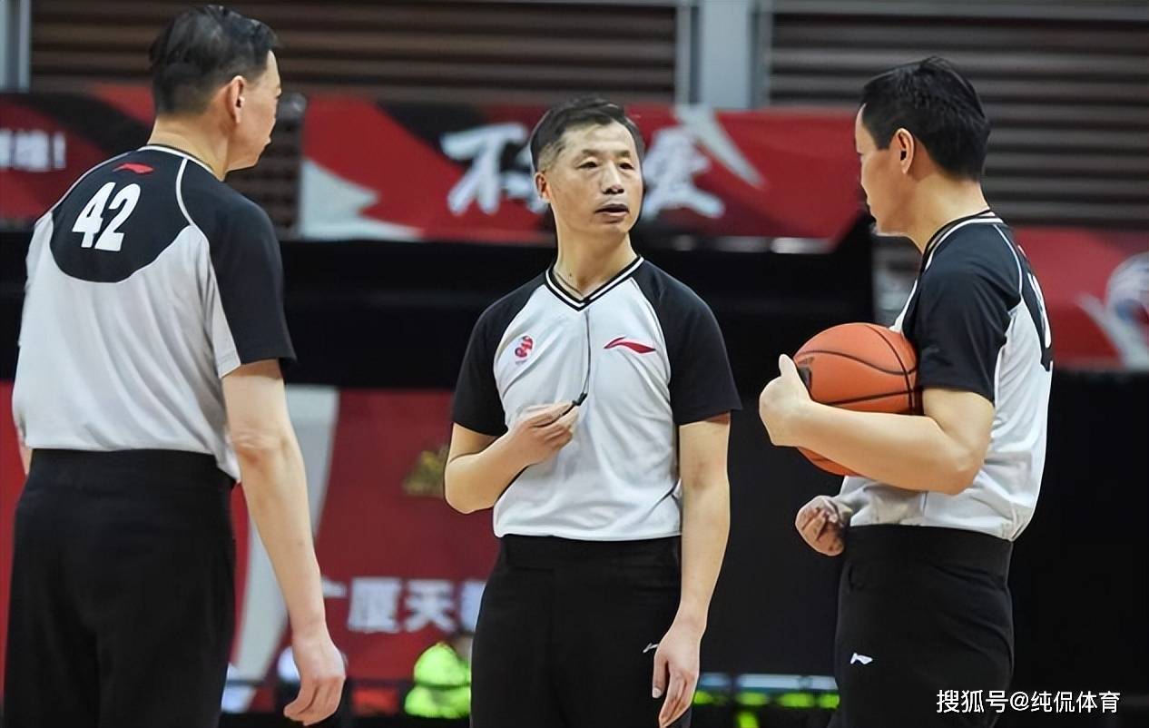 关于CBA季后赛强棒亮相，球风优势各异！的信息