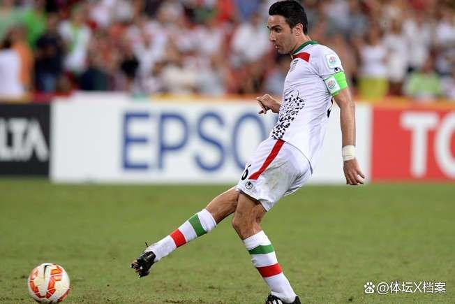 各队球员的出色表现获得了赞扬和认可 各队球员的出色表现获得了赞扬和认可